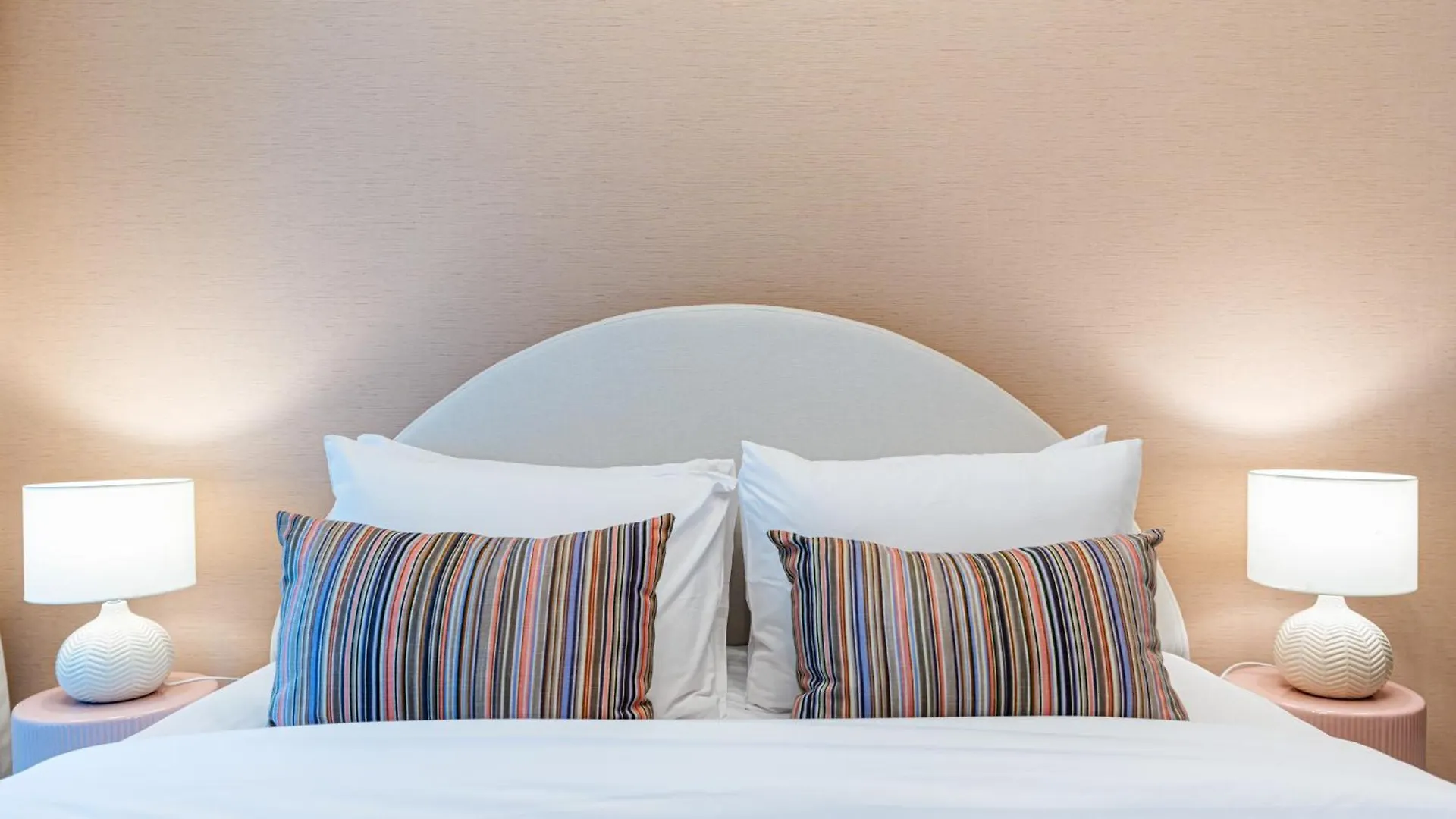 Luxury 1 Bedroom Apartment In Urban Oasis By Missoni Dubai